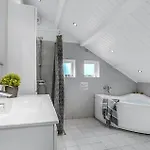 3 Bedroom Stunning In 度假居 *