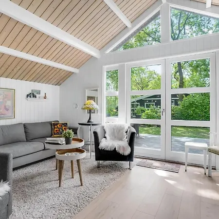 3 Bedroom Stunning In 度假居