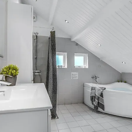 3 Bedroom Stunning In 度假居 *